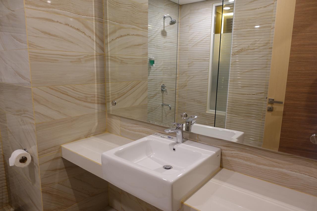 M Hotel Kupang Kupang  Exterior foto