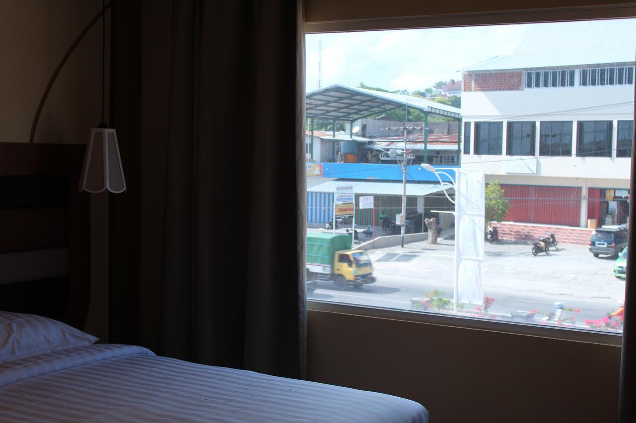 M Hotel Kupang Kupang  Exterior foto